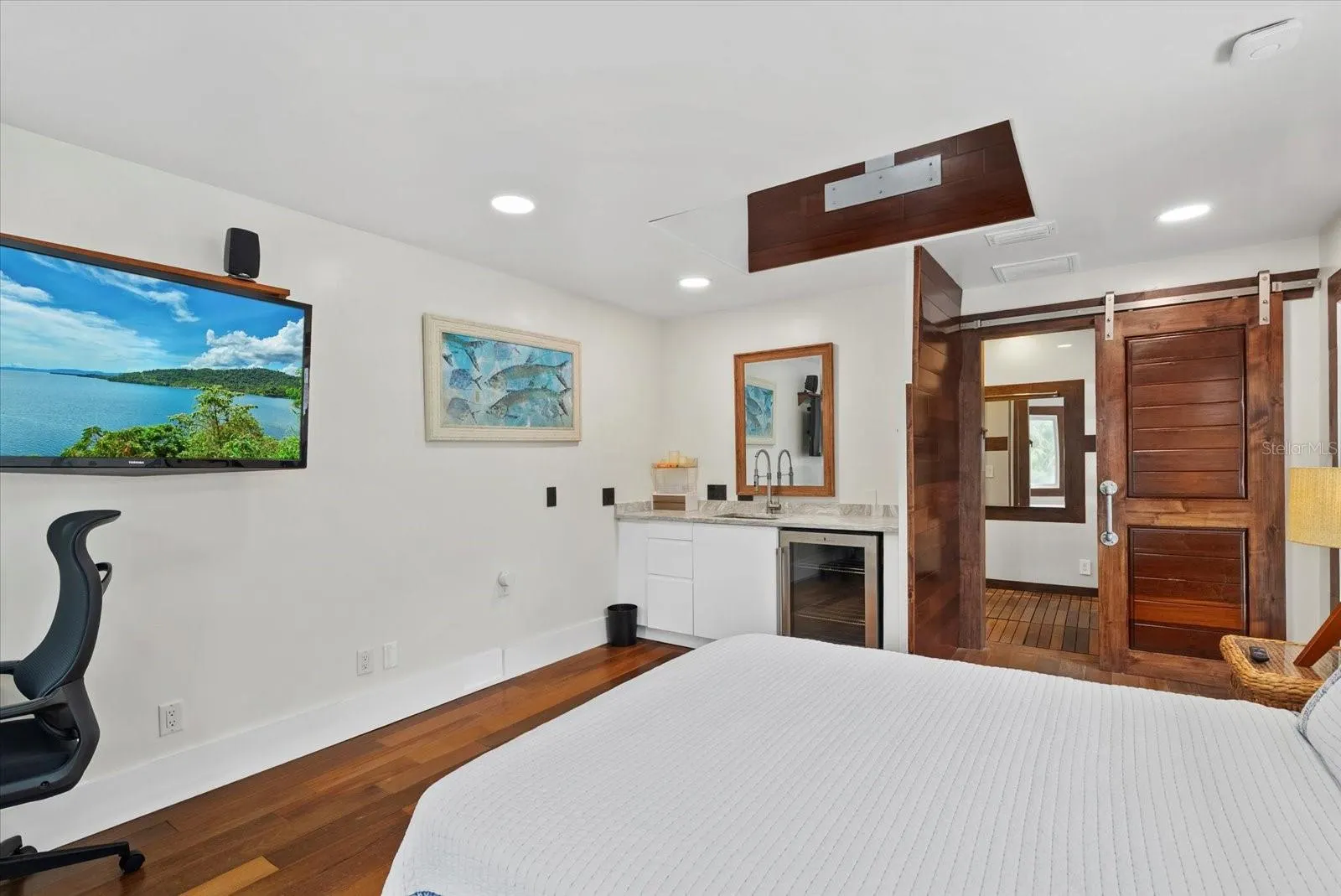 10216 46TH AVE W