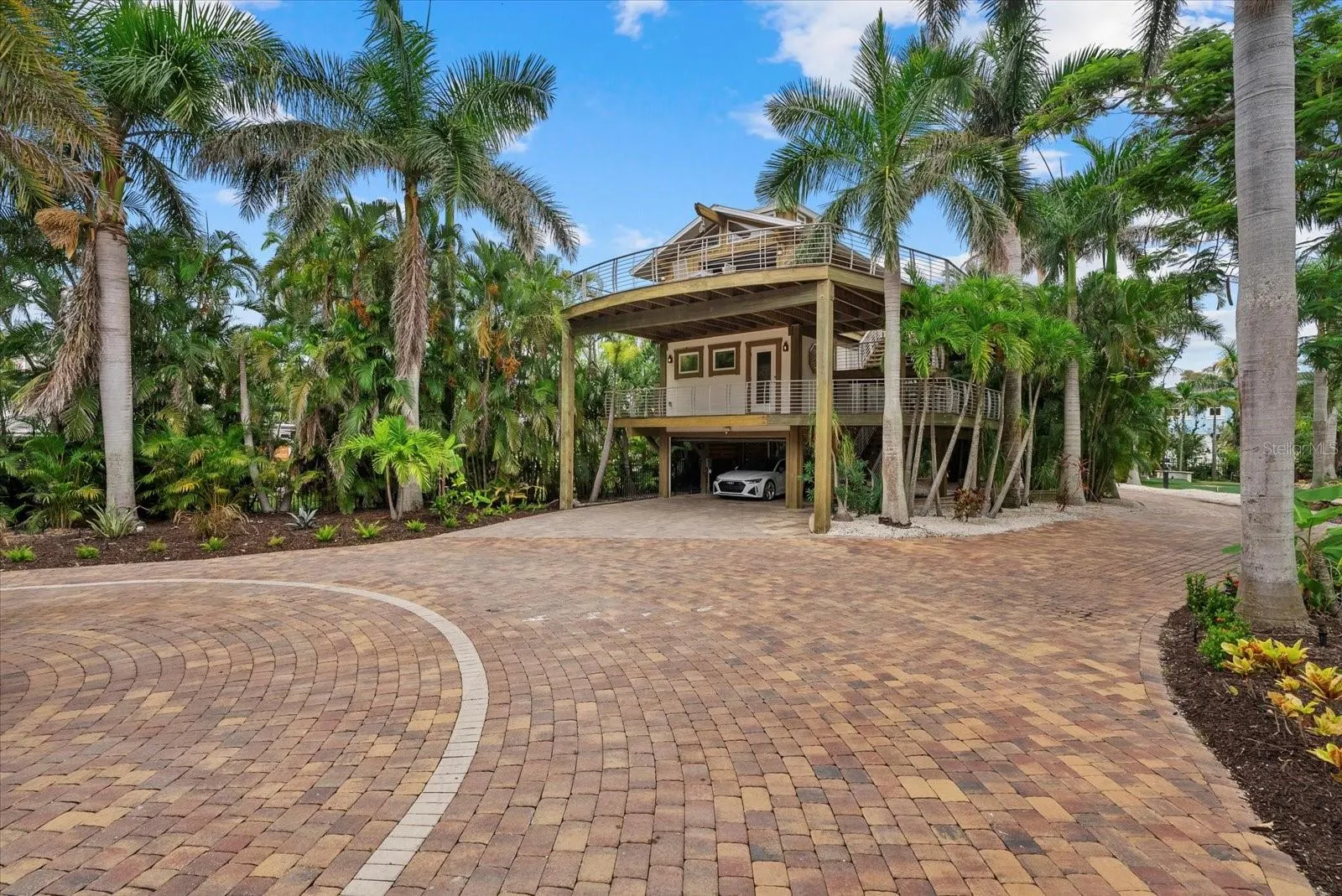 10216 46TH AVE W