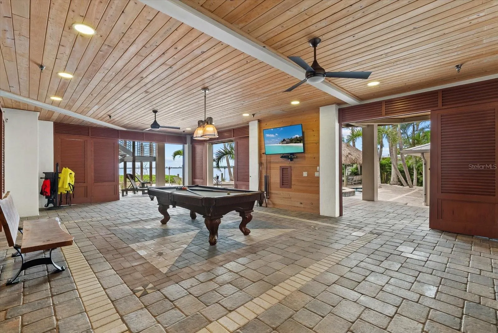 10216 46TH AVE W