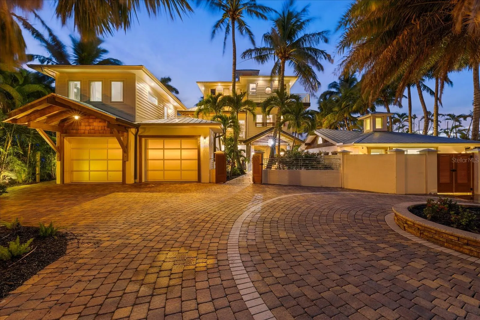 10216 46TH AVE W