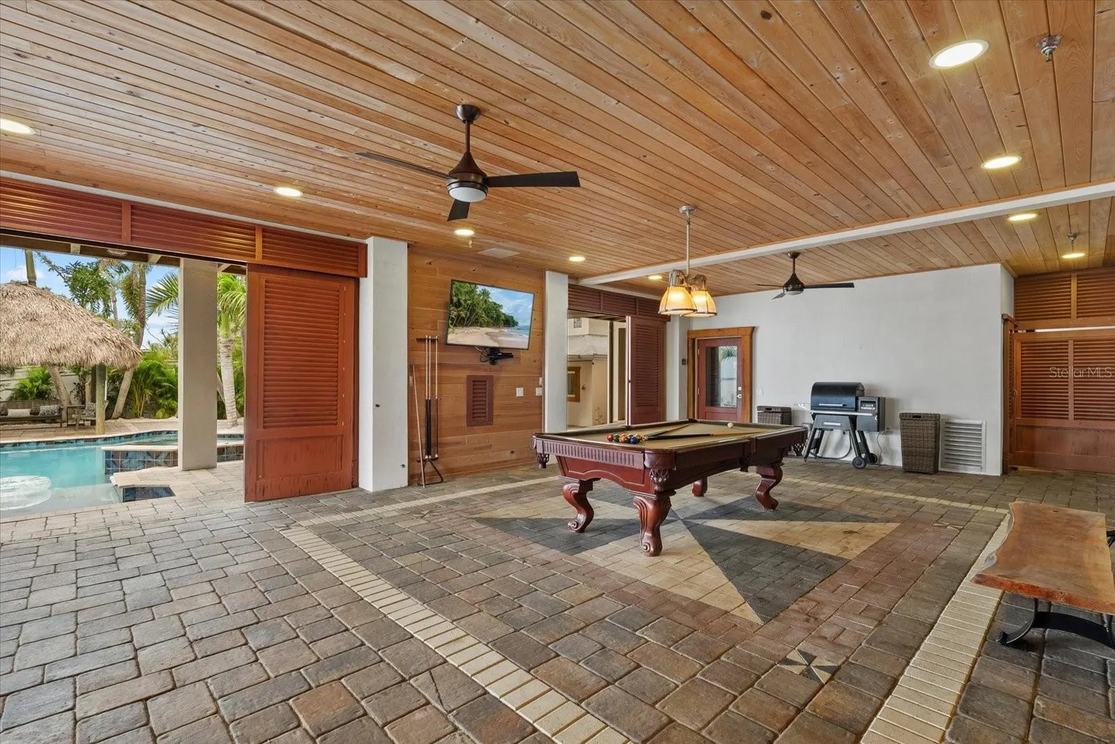10216 46TH AVE W