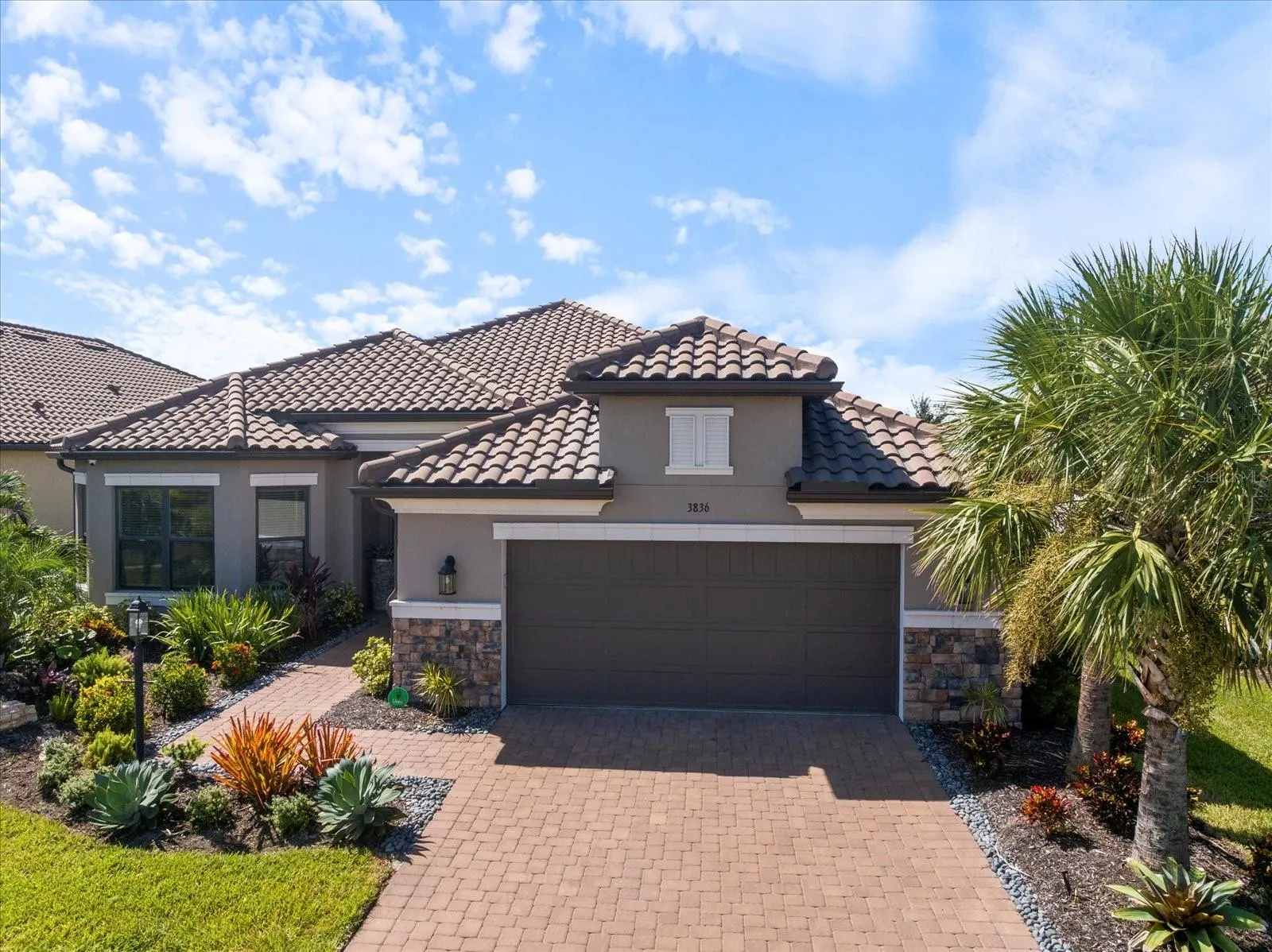 3836 SANTA CATERINA BLVD