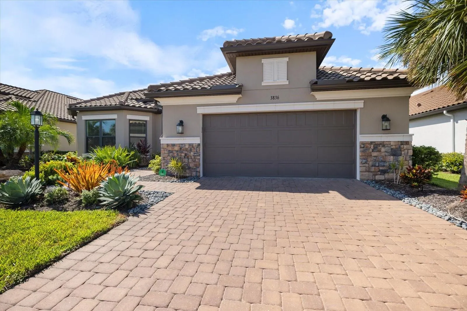 3836 SANTA CATERINA BLVD