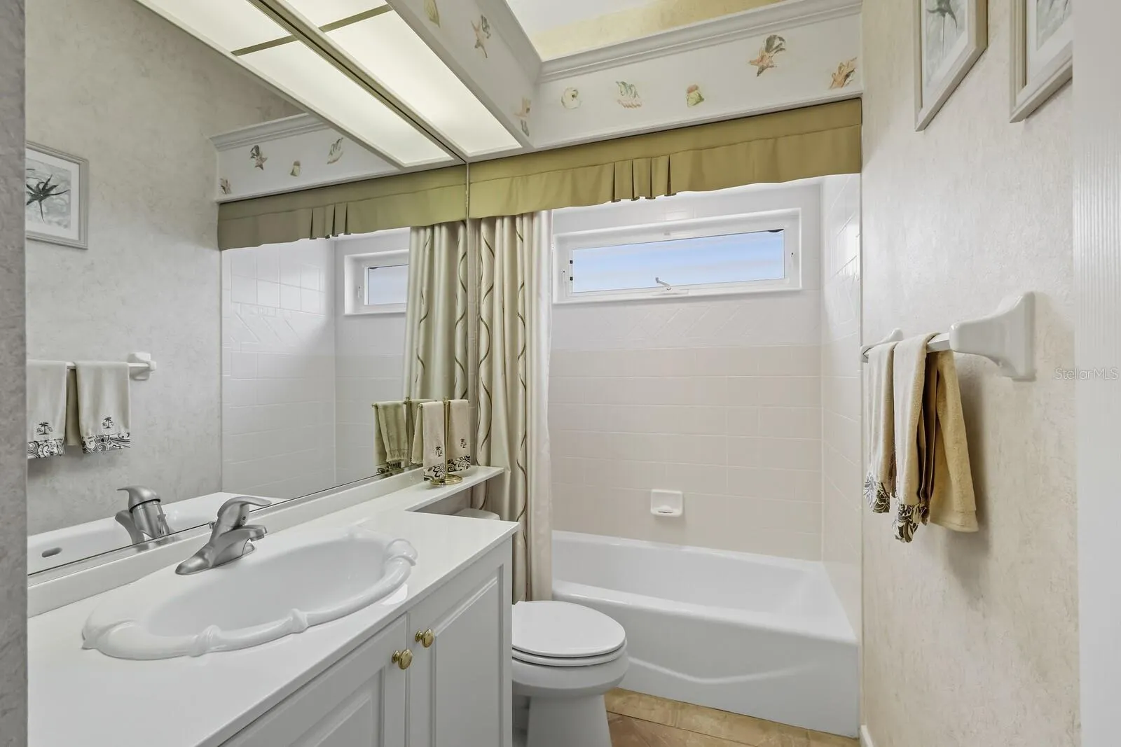 8160 COLLINGWOOD CT