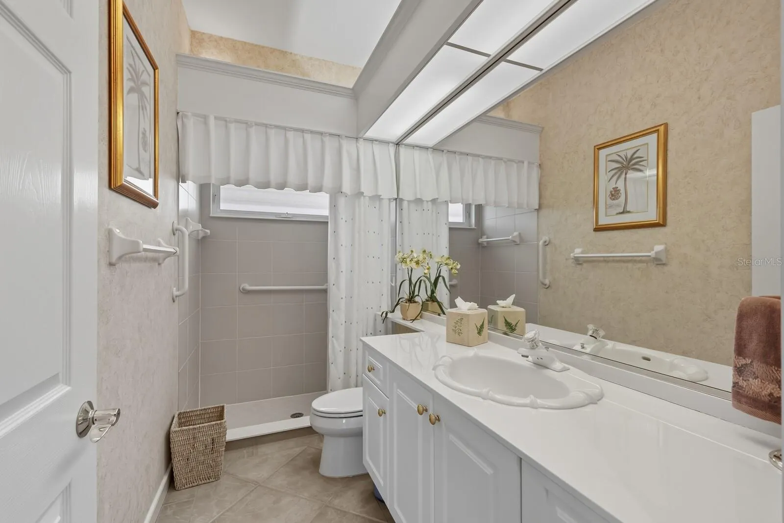 8160 COLLINGWOOD CT