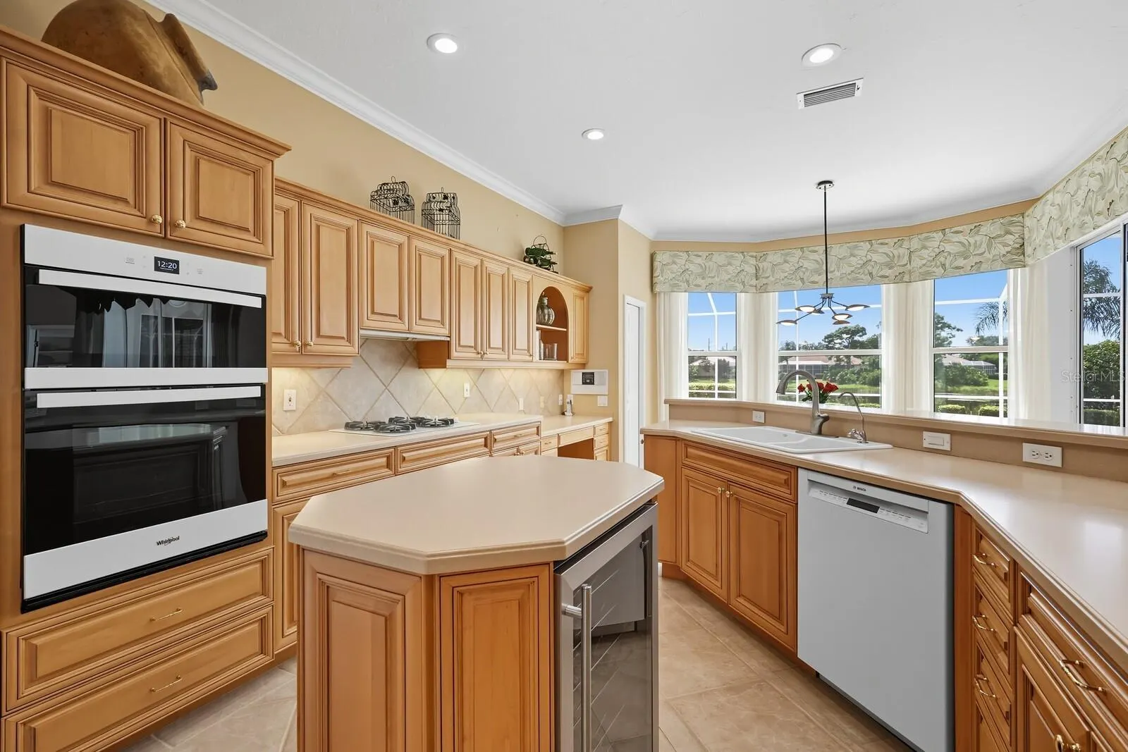 8160 COLLINGWOOD CT