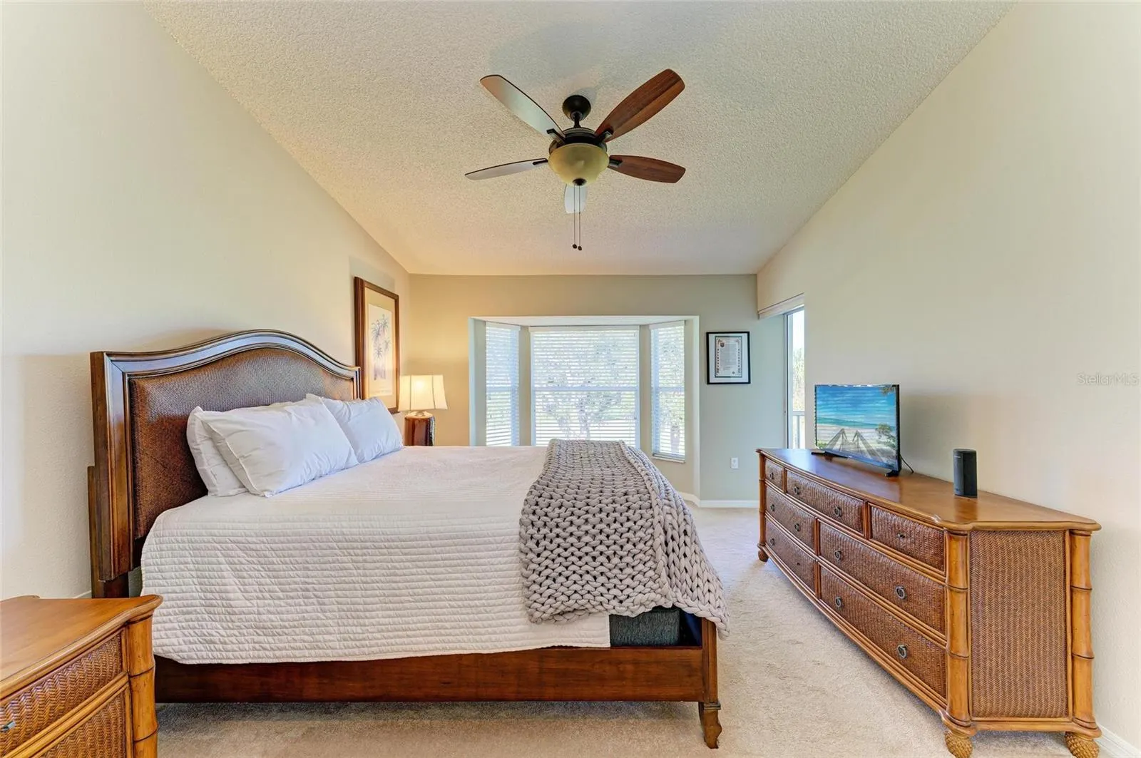 9470 HIGH GATE DR #2222, #2222