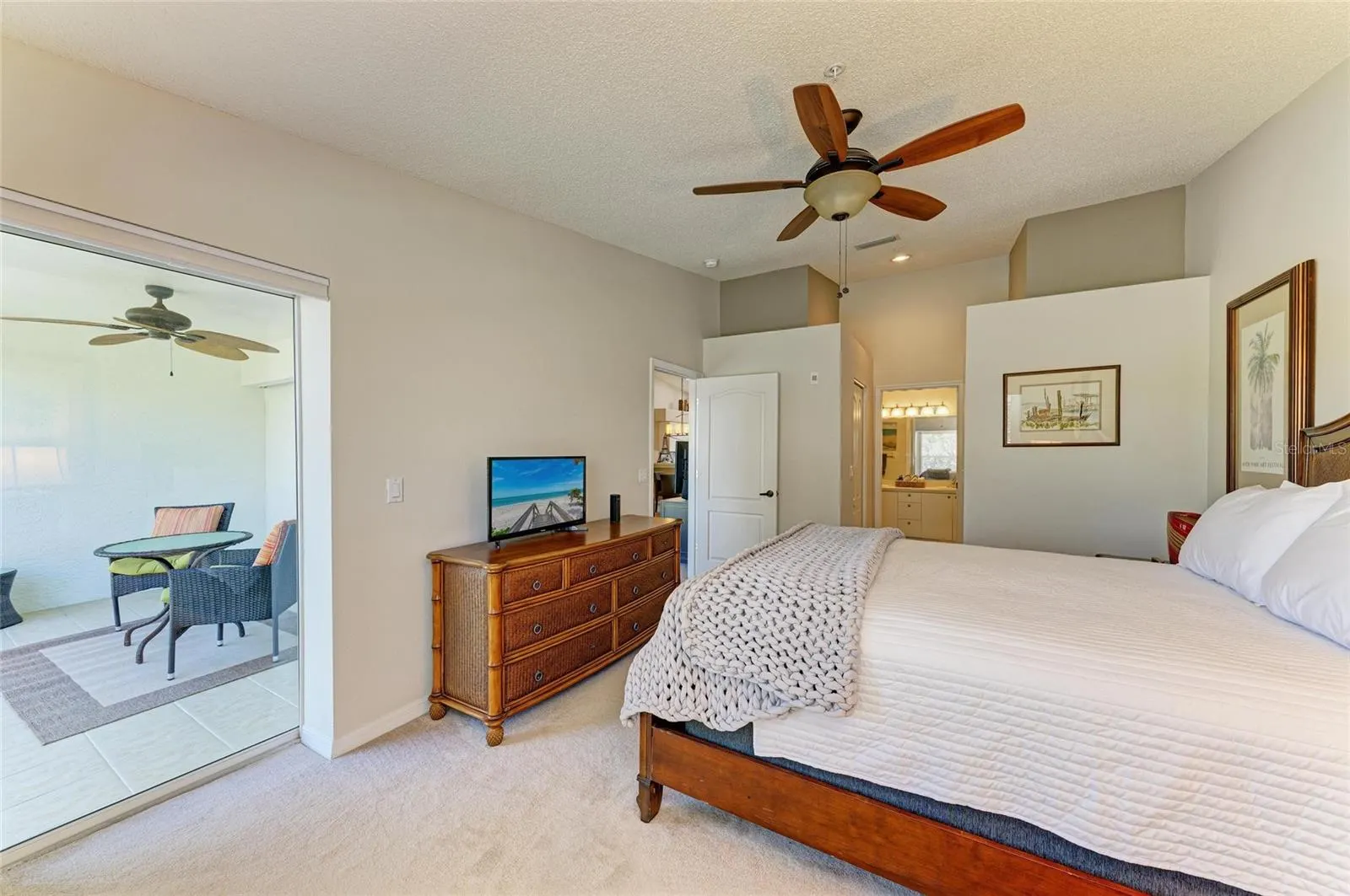 9470 HIGH GATE DR #2222, #2222