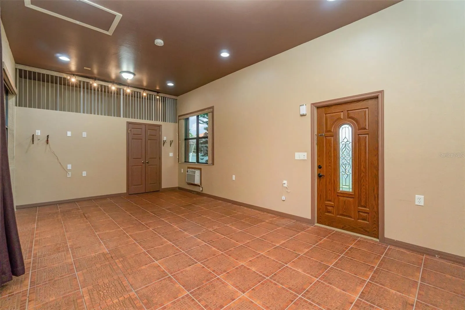2725 SW 28TH PL