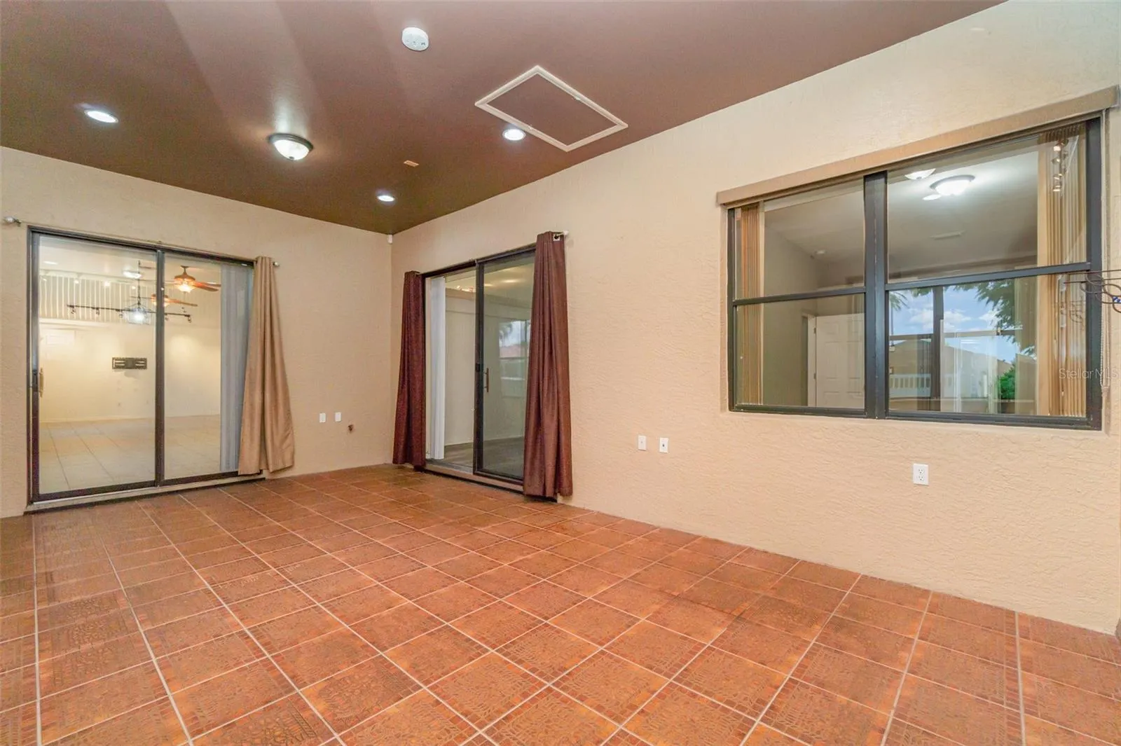 2725 SW 28TH PL
