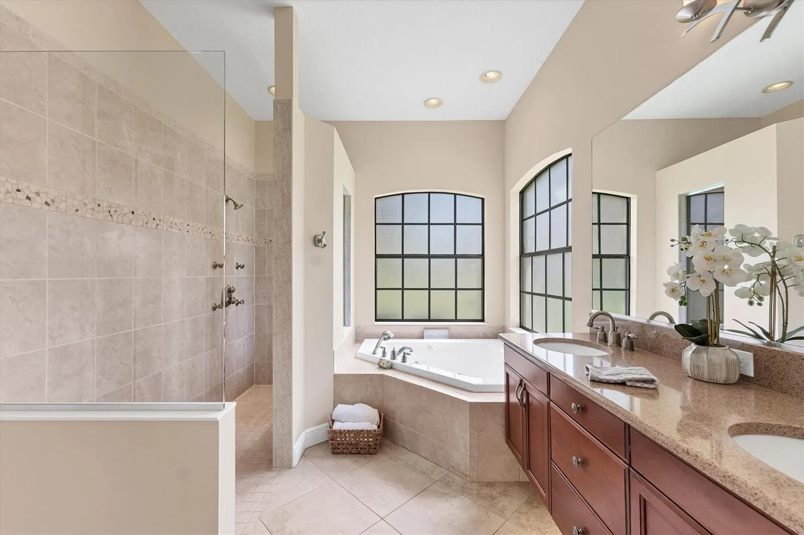 306 COUNTRY MEADOWS WAY