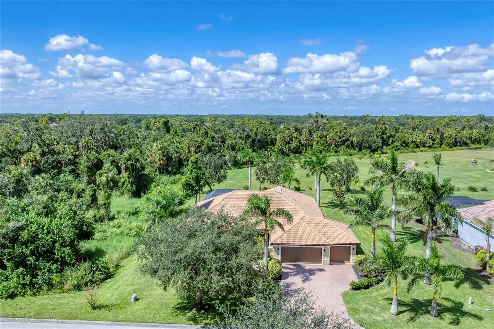 306 COUNTRY MEADOWS WAY