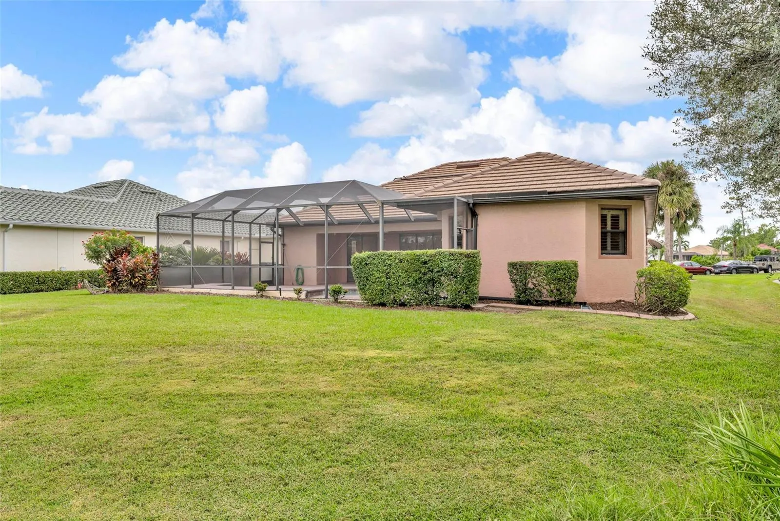5608 WHITE IBIS DR
