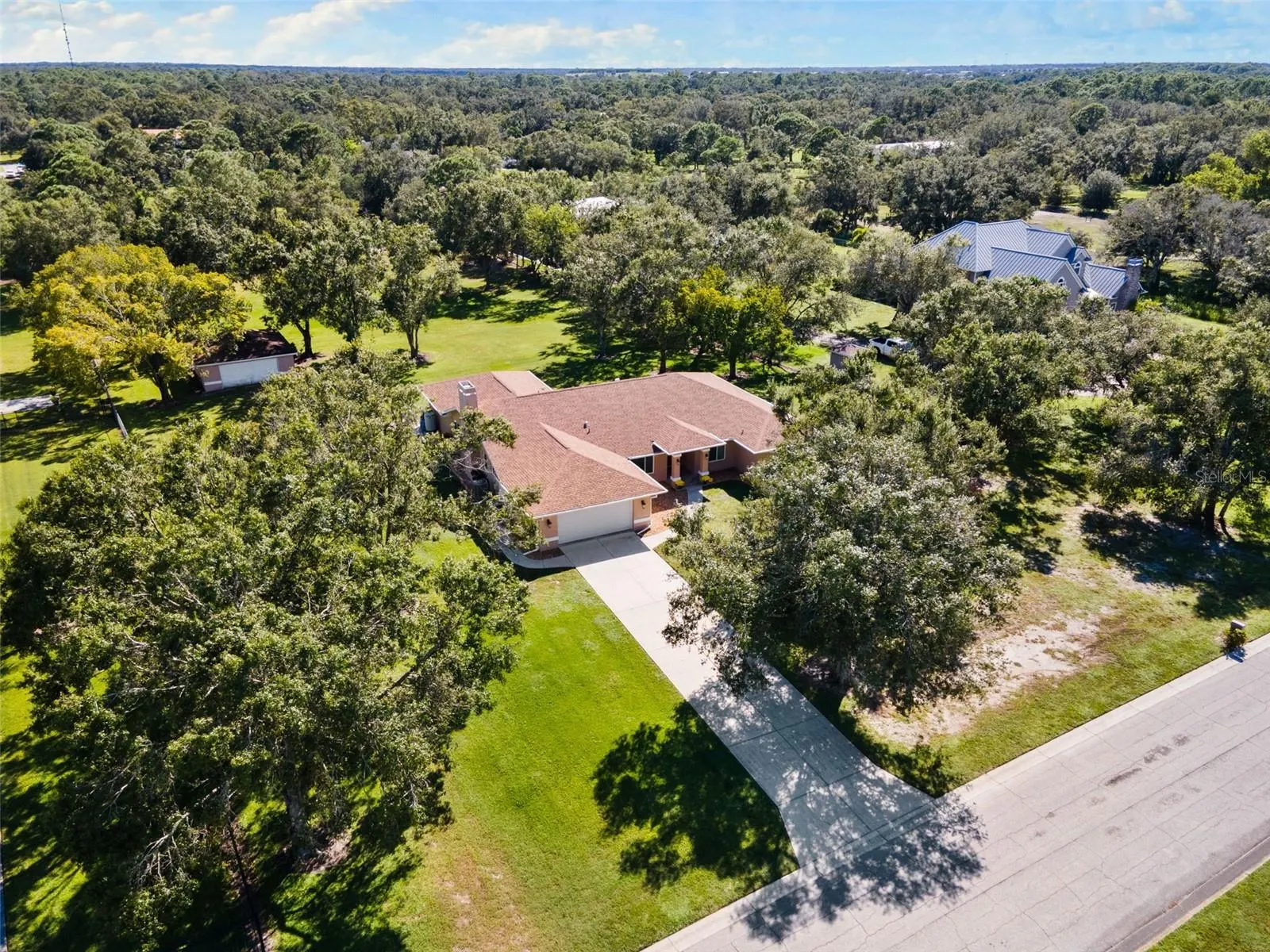 7267 CASTLE DR