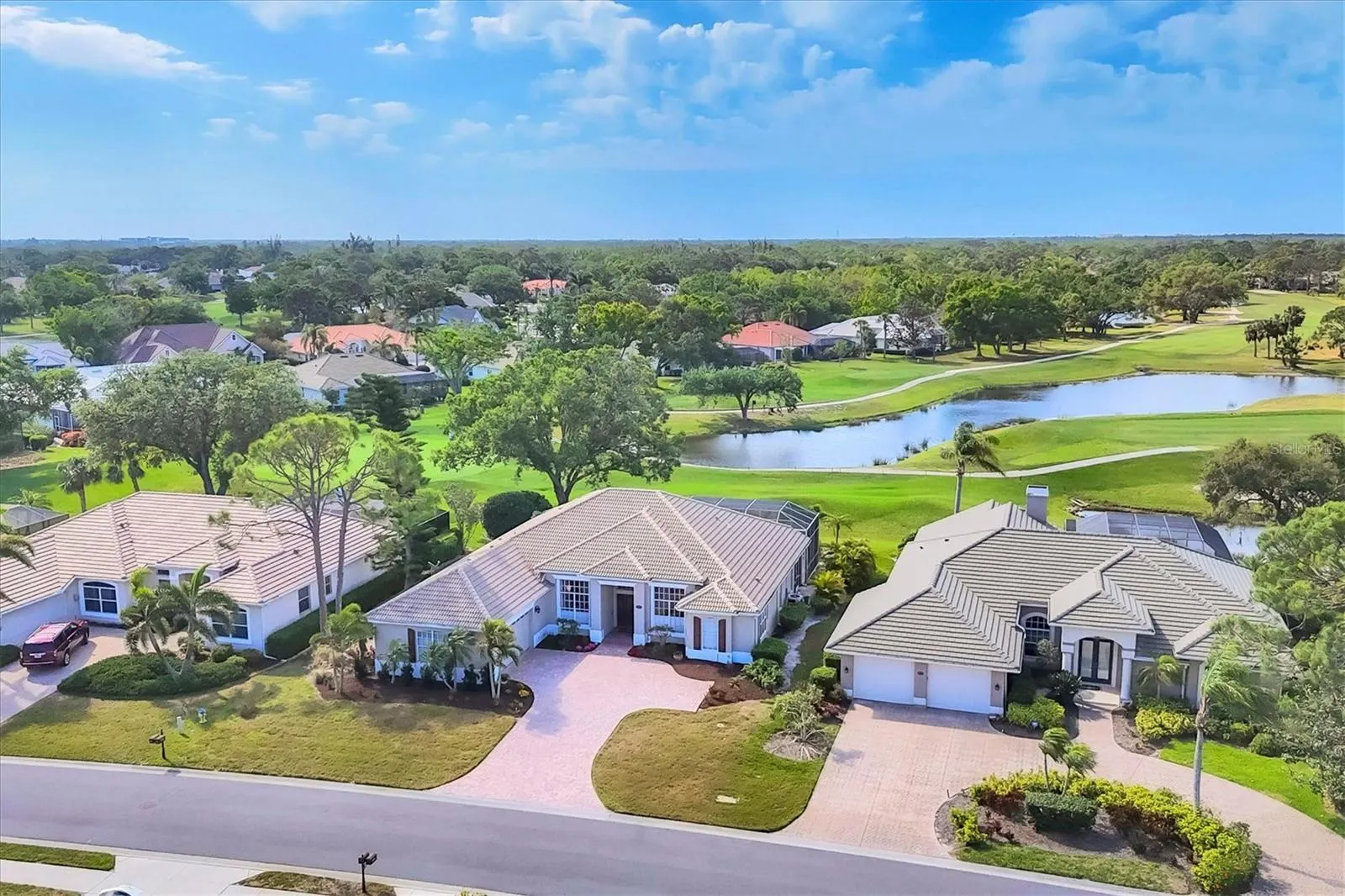 2020 CALUSA LAKES BLVD