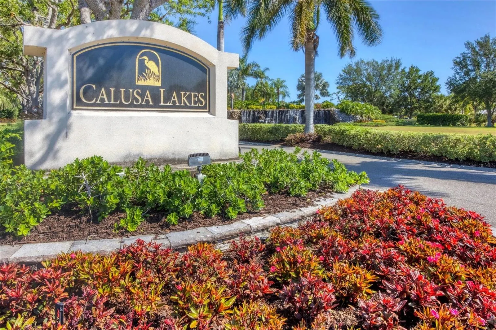 2020 CALUSA LAKES BLVD