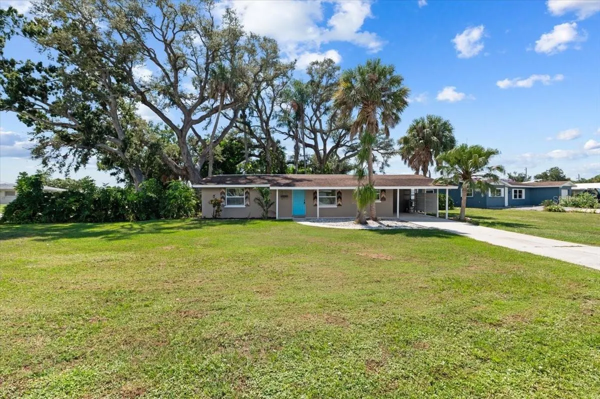 311 DORCHESTER DR