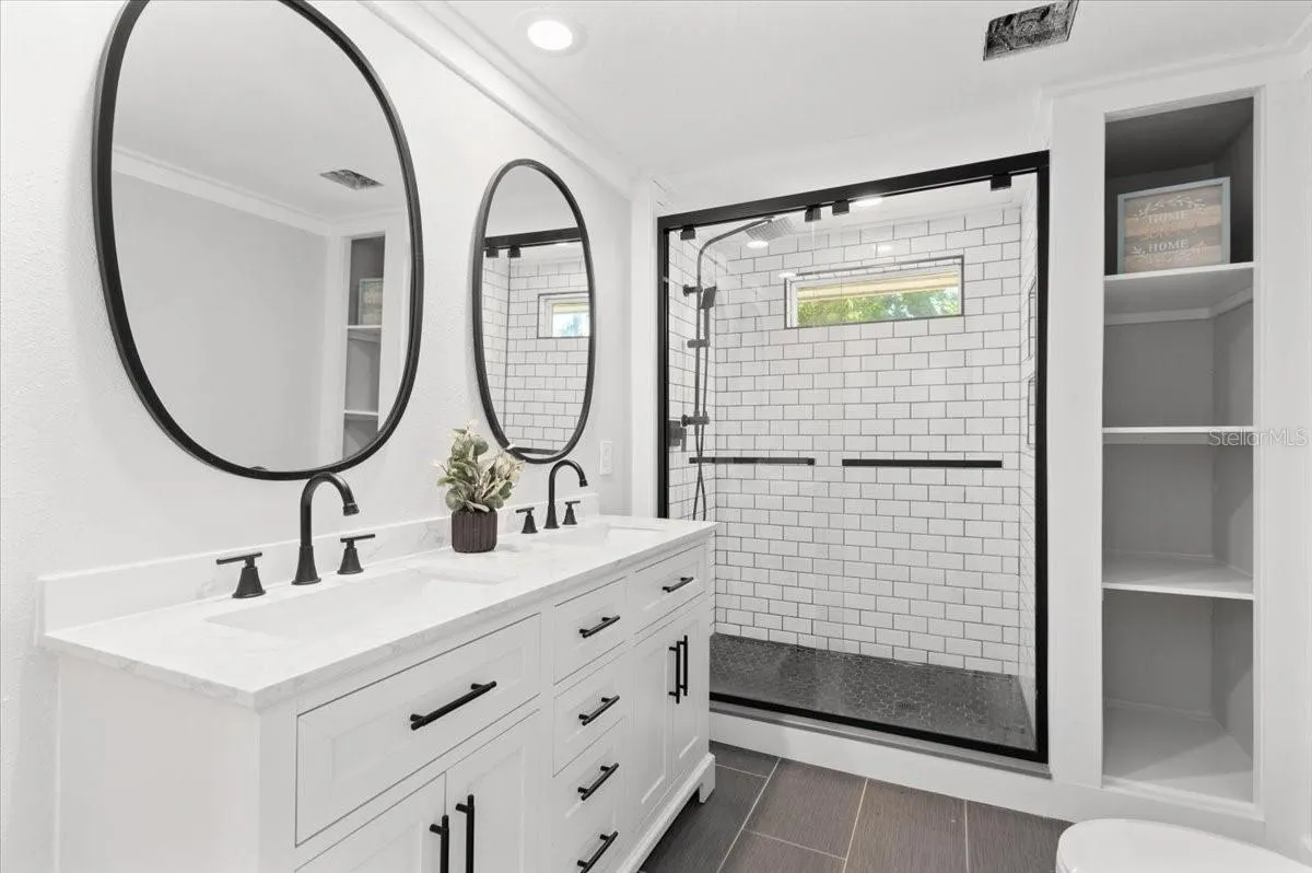 311 DORCHESTER DR