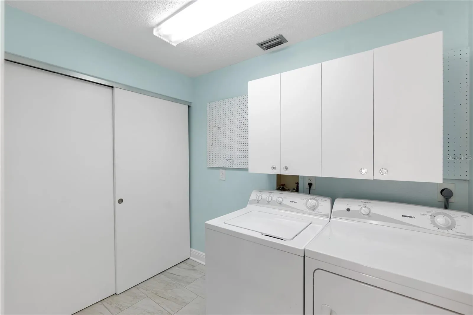 2808 29TH AVE W