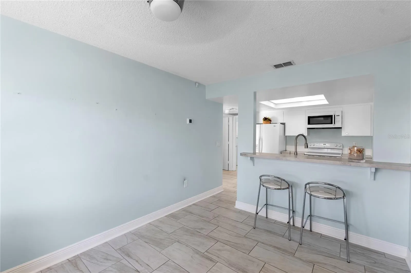 2808 29TH AVE W