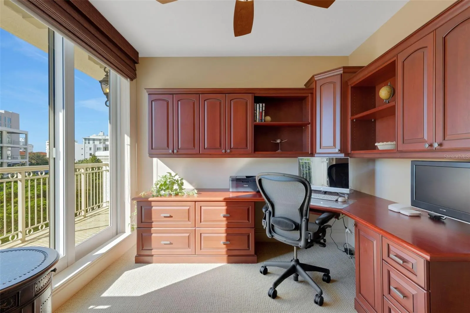 464 GOLDEN GATE PT #403, #403