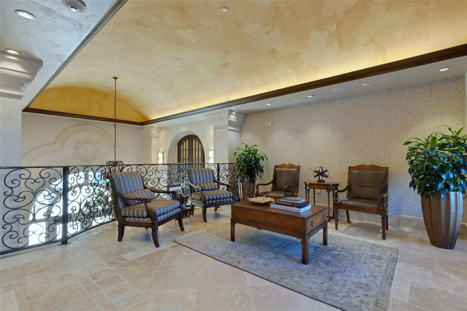 464 GOLDEN GATE PT #403, #403
