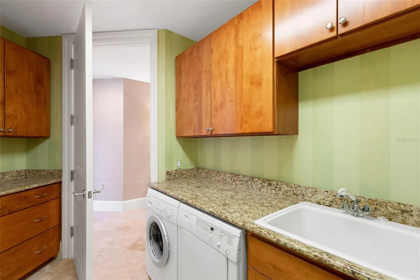 464 GOLDEN GATE PT #403, #403