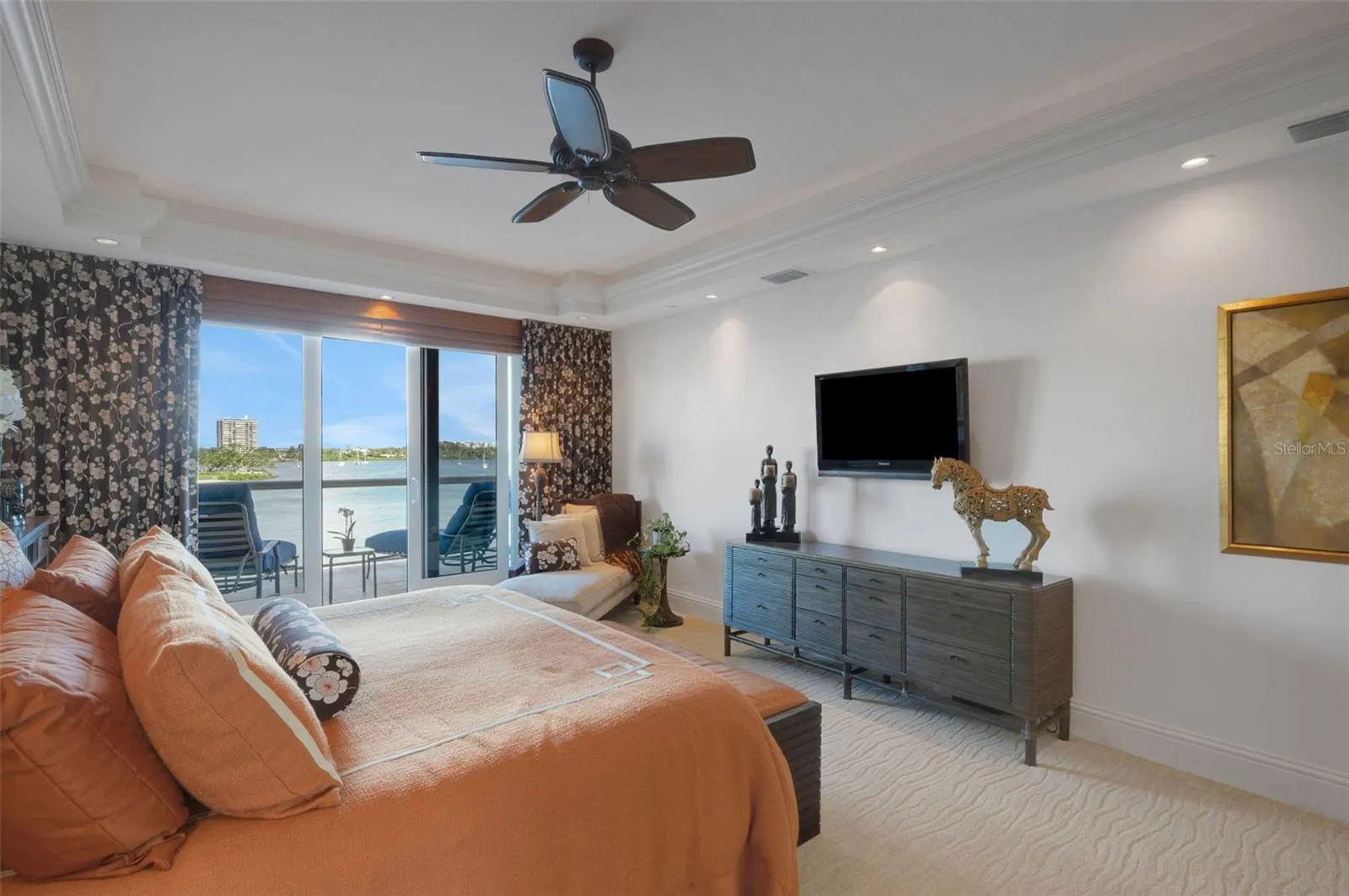 464 GOLDEN GATE PT #403, #403