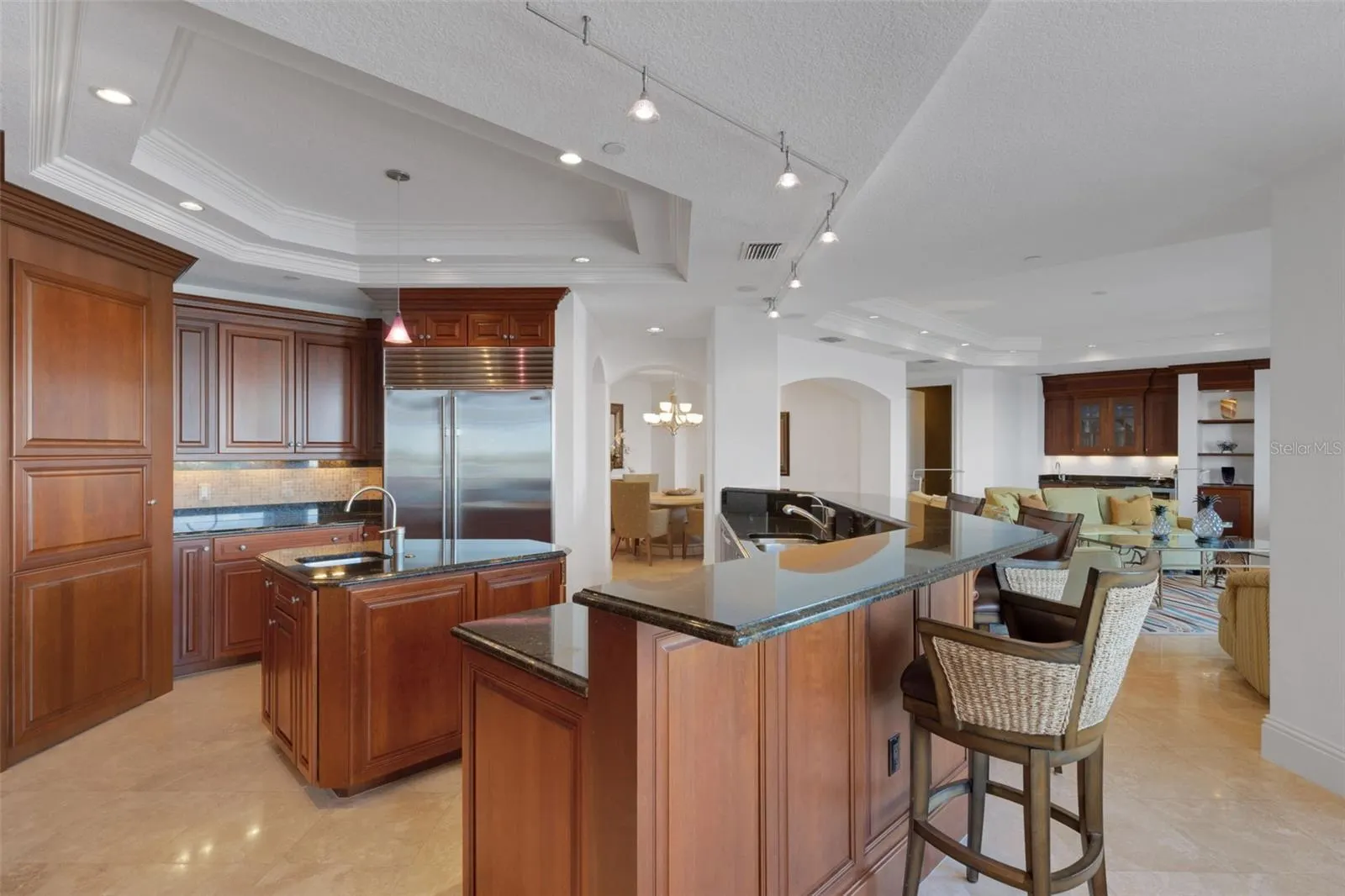 464 GOLDEN GATE PT #403, #403