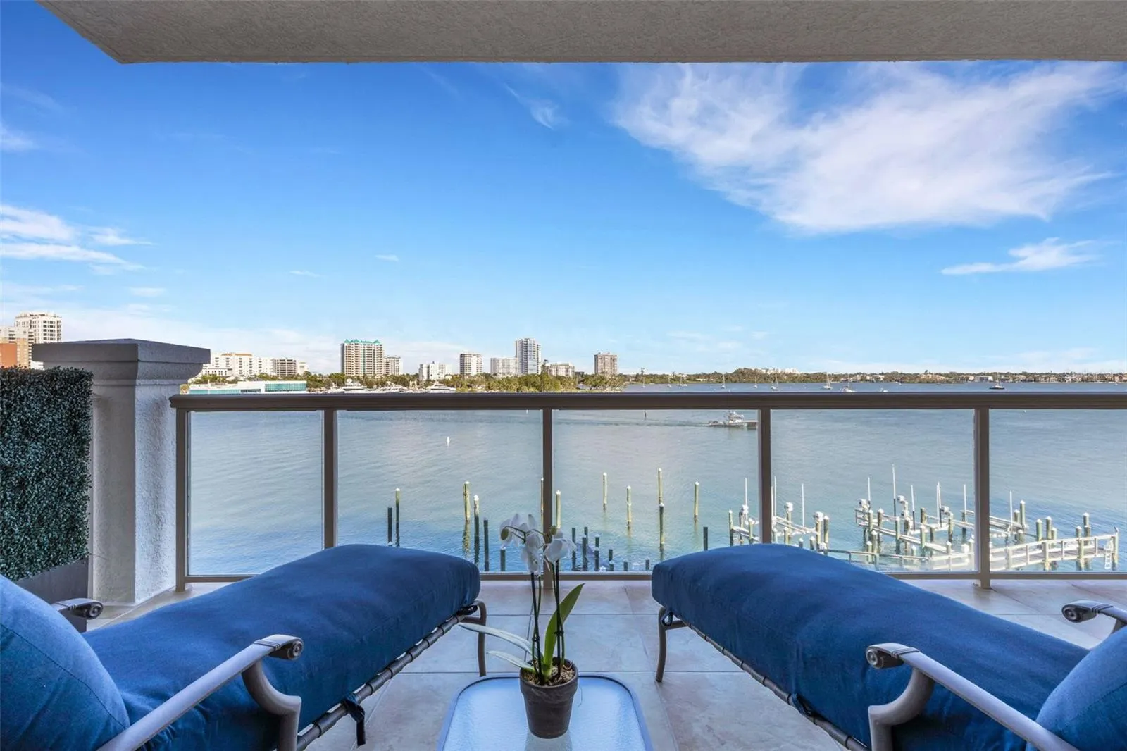 464 GOLDEN GATE PT #403, #403