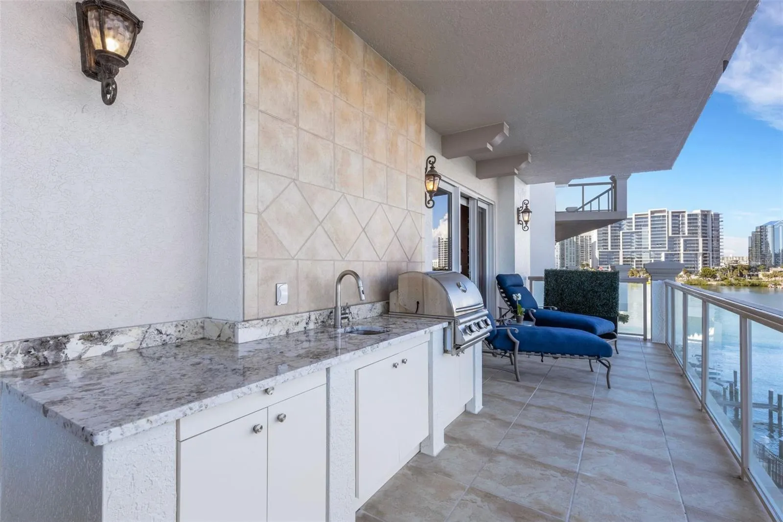 464 GOLDEN GATE PT #403, #403