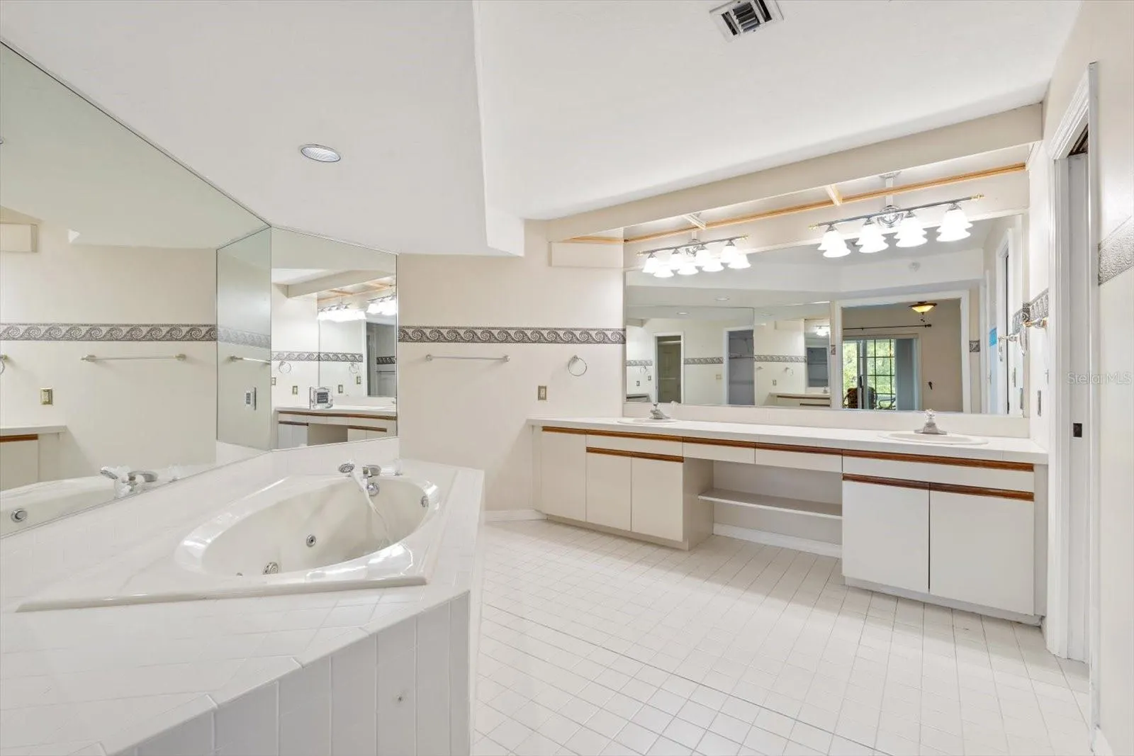 110 TIDY ISLAND BLVD
