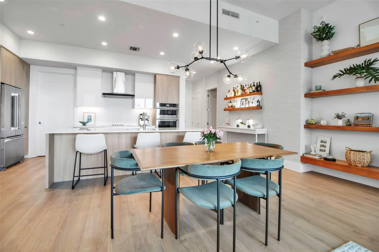 301 QUAY COMMONS #503, #503