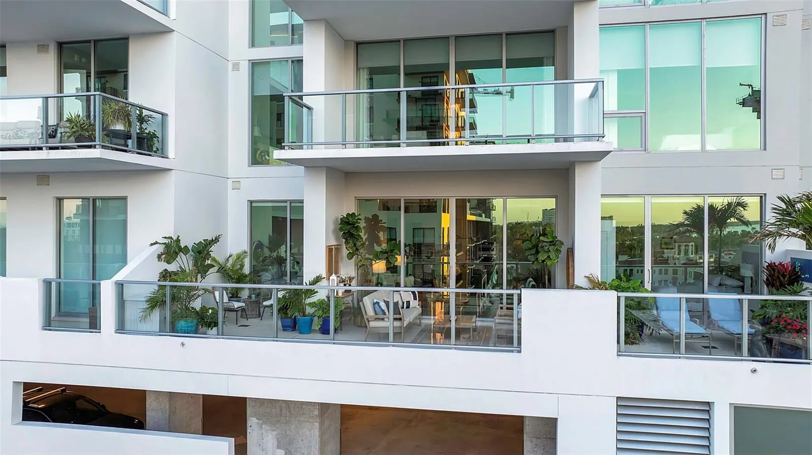 301 QUAY COMMONS #503, #503