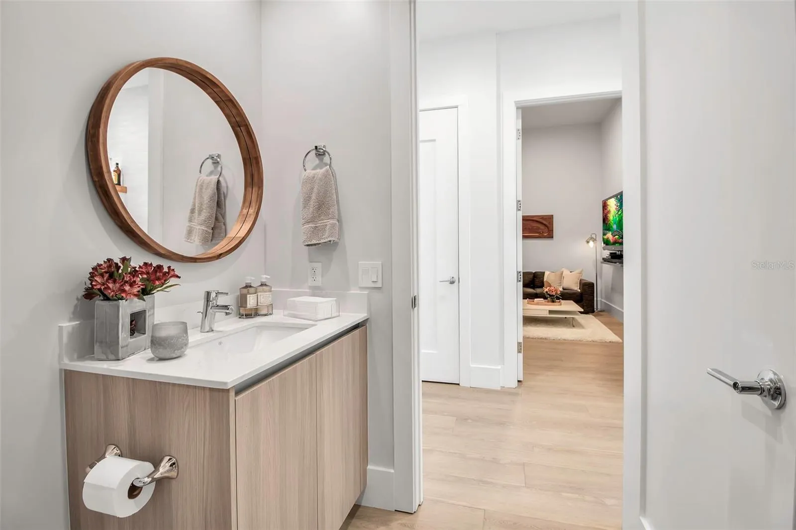 301 QUAY COMMONS #503, #503