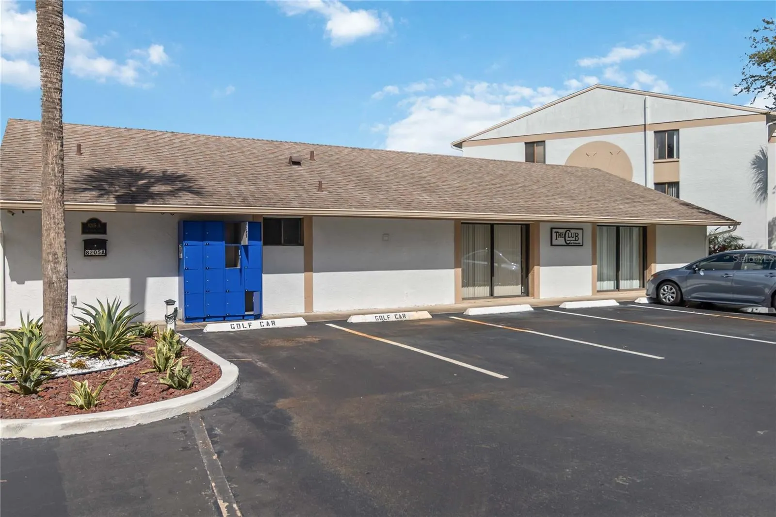 952 COURTYARD LN #32-c, #32-c