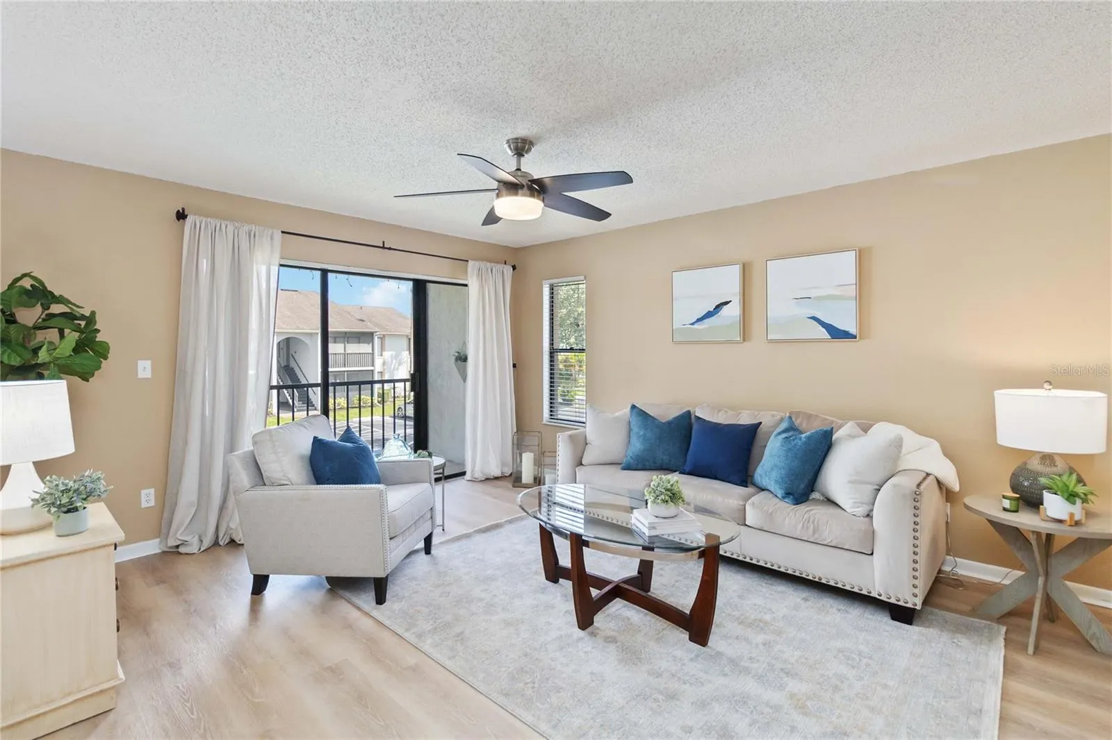 952 COURTYARD LN #32-c, #32-c