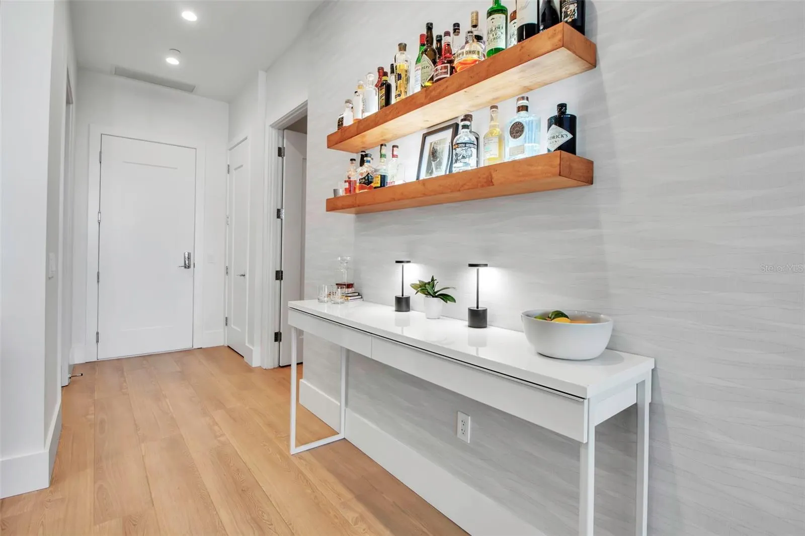 301 QUAY COMMONS #503, #503