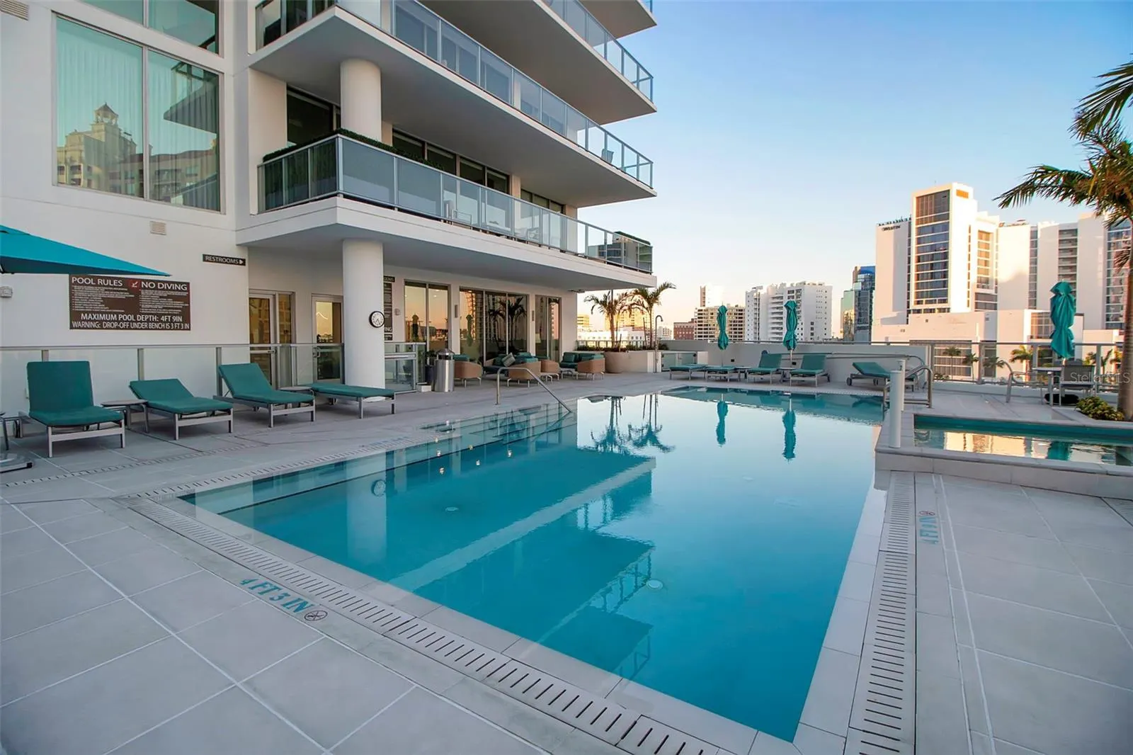 301 QUAY COMMONS #503, #503
