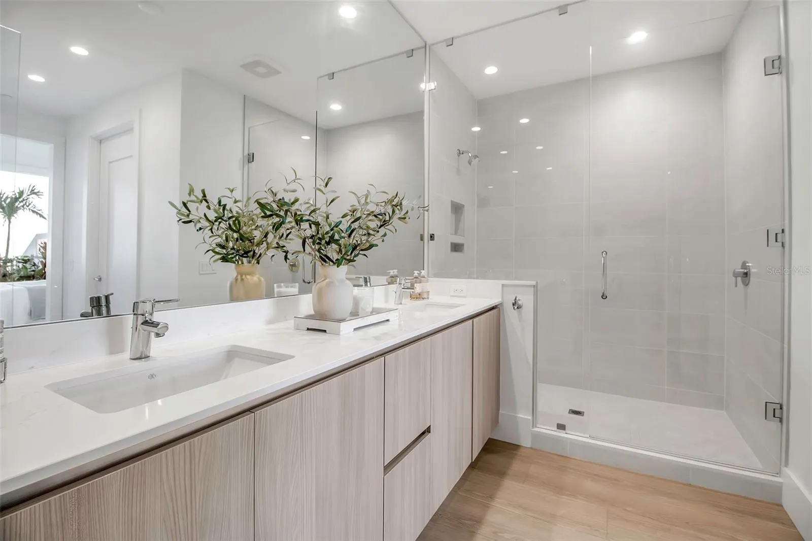 301 QUAY COMMONS #503, #503