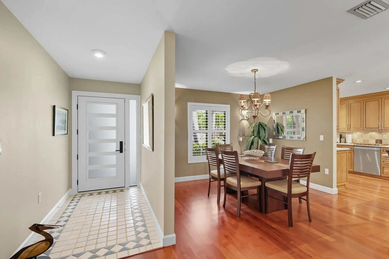 903 20TH AVE W
