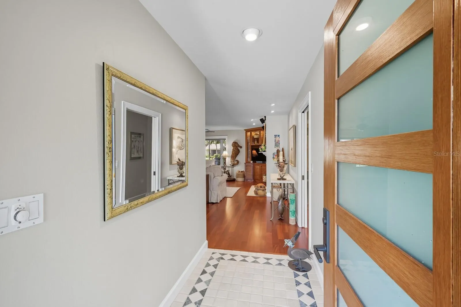 903 20TH AVE W