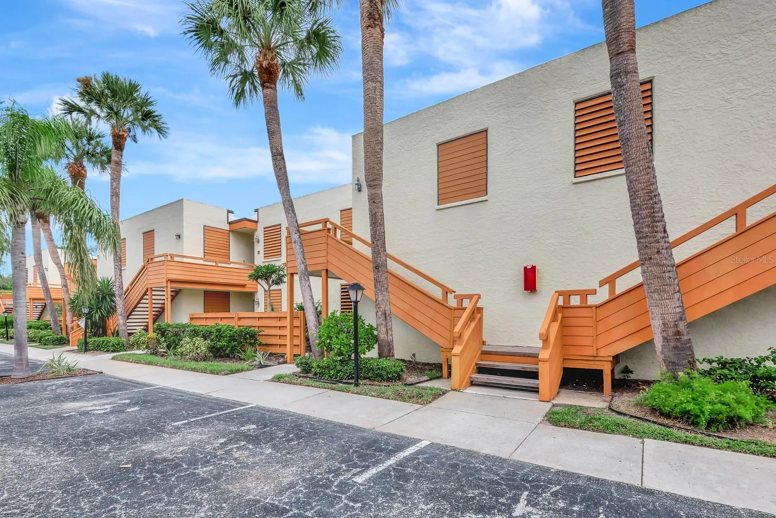 131 WILD PALM DR