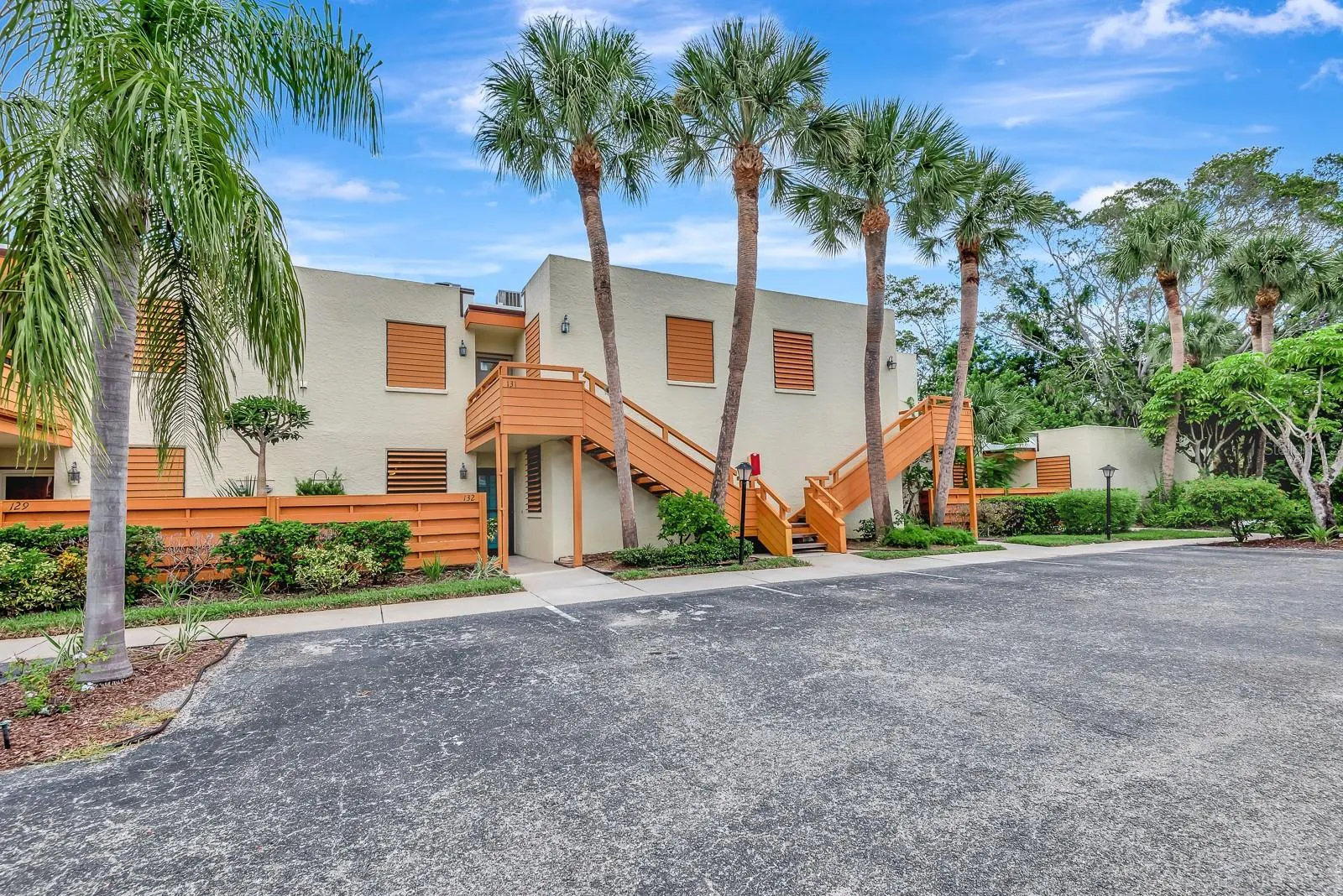 131 WILD PALM DR