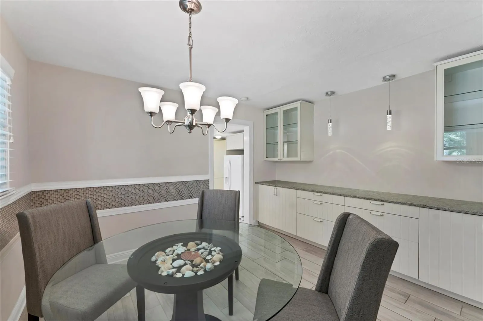 1002 22ND ST W