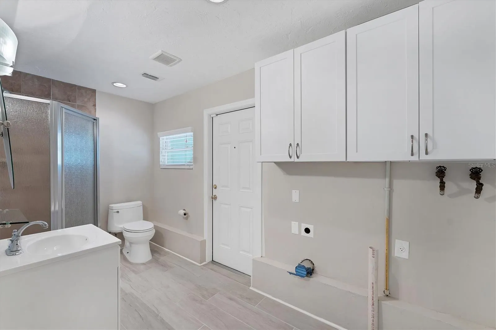 1002 22ND ST W