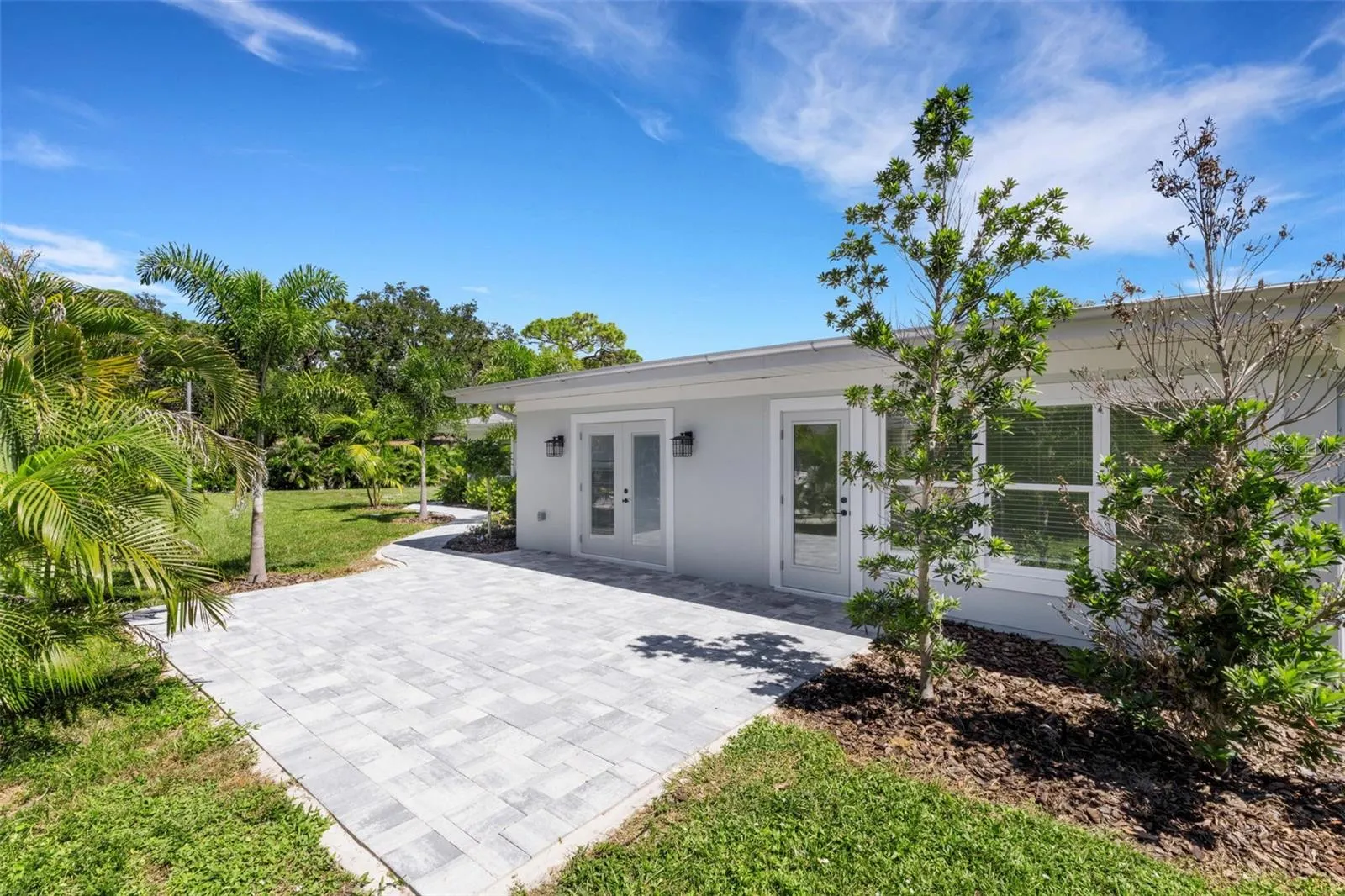 3857 MALEC CIR