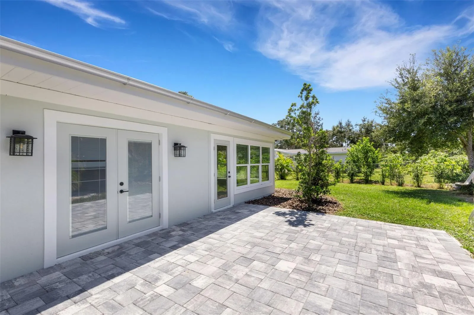 3857 MALEC CIR