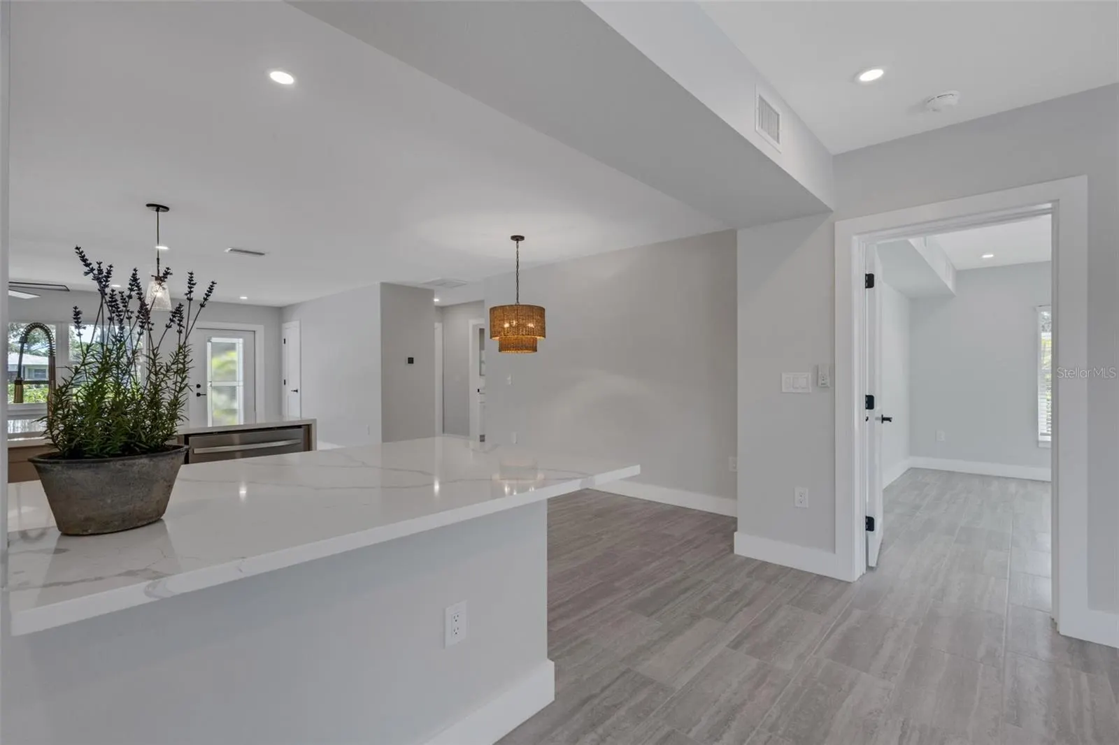 3857 MALEC CIR
