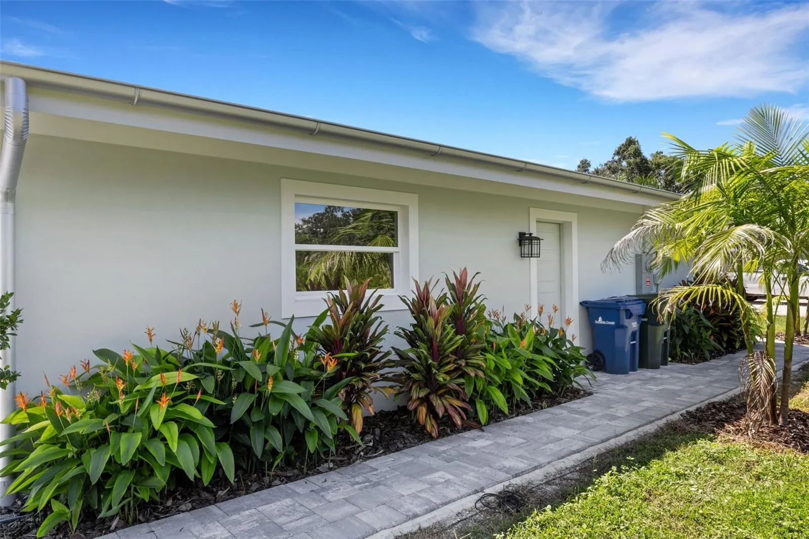3857 MALEC CIR